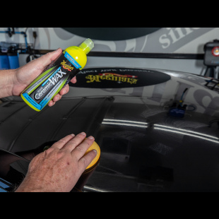 Meguiar's Direct - Cire Hybride Liquide Céramique Technologie SiO2 Application