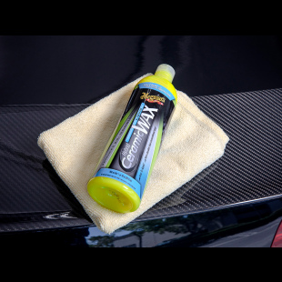 Meguiar's Direct - Cire Hybride Liquide Céramique Technologie SiO2 Produit et microfibre